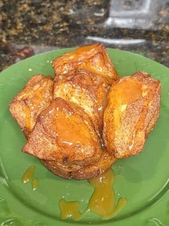 Magic Kingdom Sticky Bubble Bread Recipe